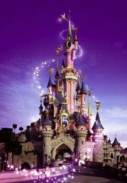 Paříž a Disneyland - letecké víkendy 